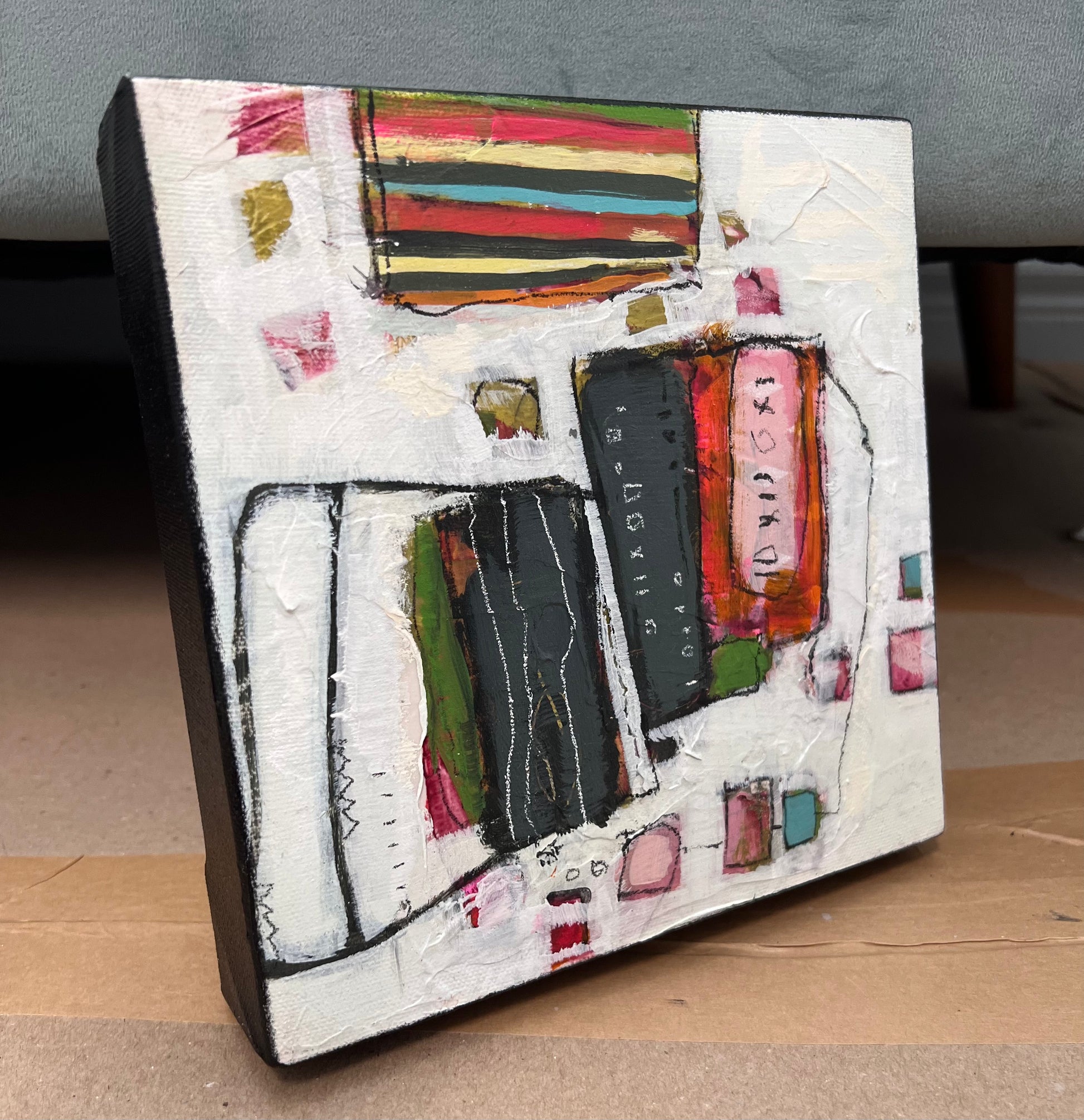 Toronto abstract artist Lori Mirabelli